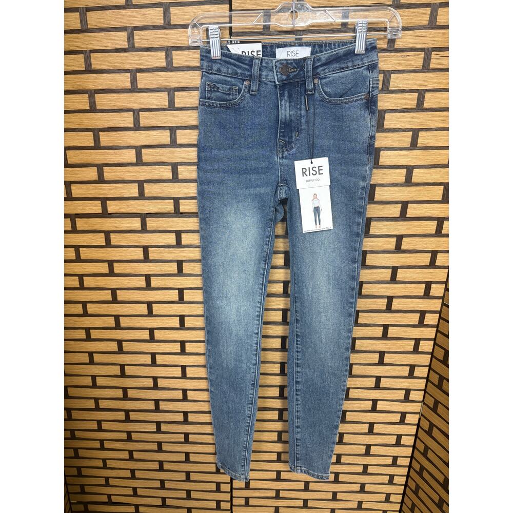 Rise Supply Co‎ Skinny Leg Jeans Size 1